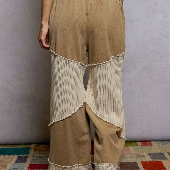 Brown Betty POL French Terry Pants with thermal contrast - Picture 3 of 4